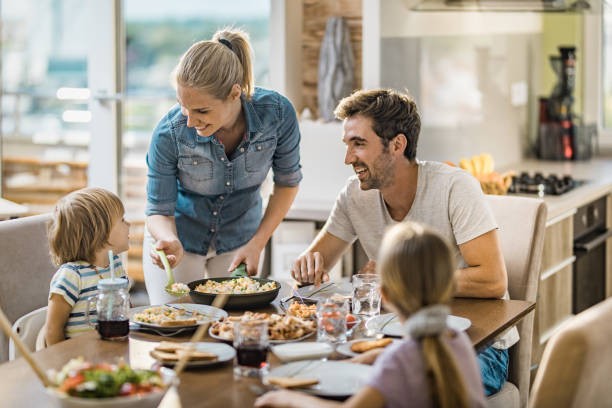 Thuis, gezellig “uit eten”